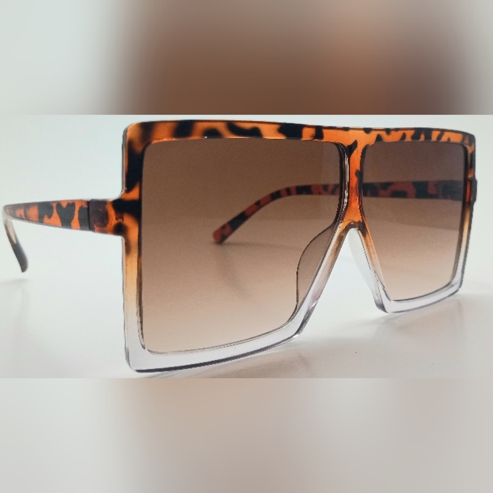 Oversized Leopard Print Square Glasses